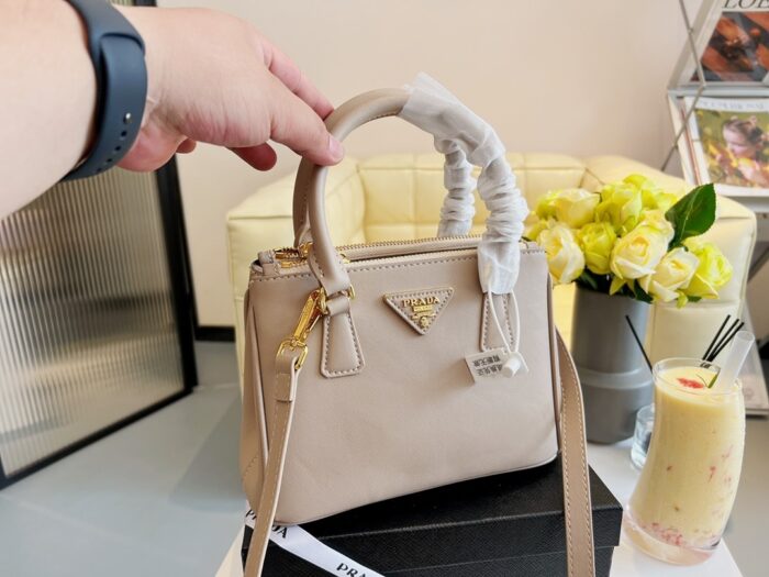 Alternative view of PRADA SMALL GALLERIA SAFFIANO LEATHER BAG BEIGE 1BA896_NZV_F0036_V_OOO