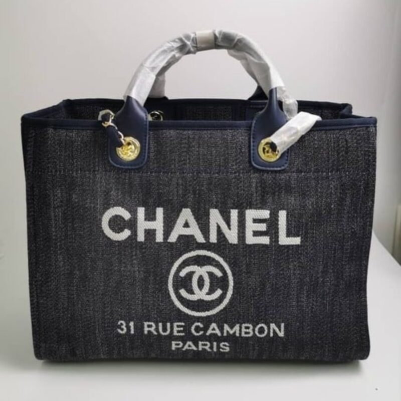 Alternative view of CHANEL MEDIUM DEAUVILLE CANVAS TOTE BLUE 38CM