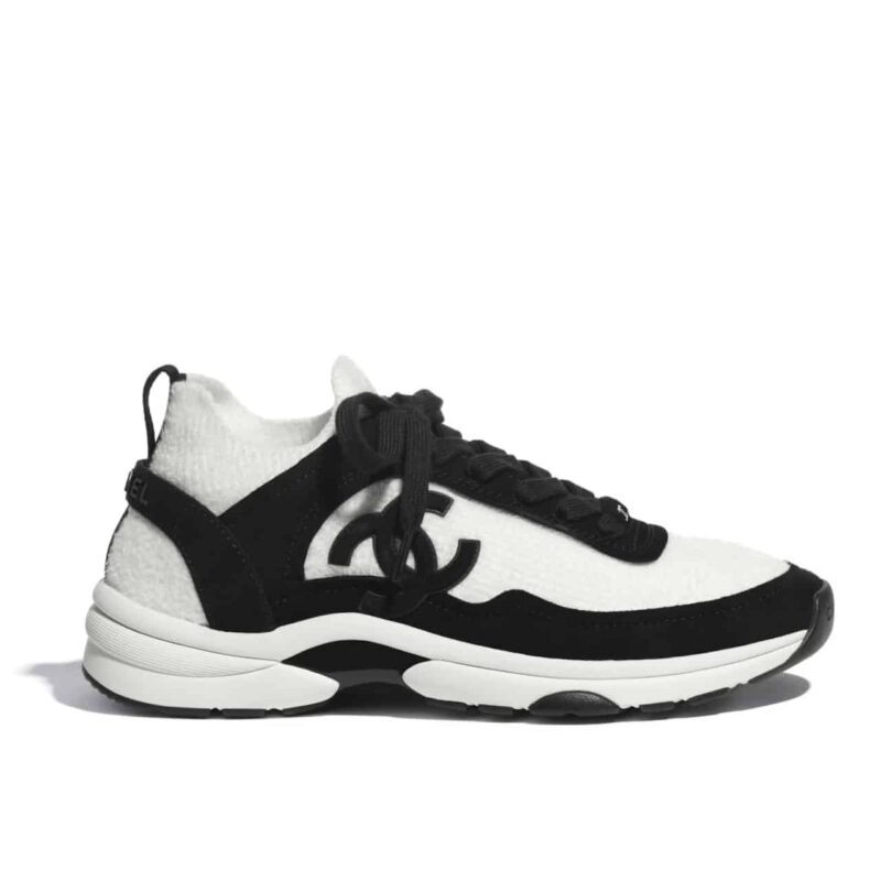 CHANEL LOW TOP TRAINER SNEAKERS WHITE AND BLACK G38033