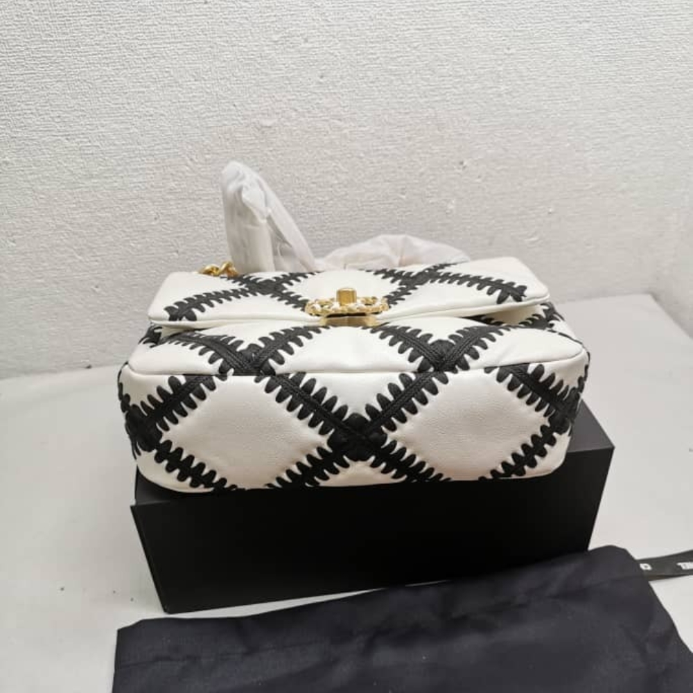 CHANEL 19 FLAP BAG CROCHET GOLD AND SILVER TONE WHITE BLACK 24CM AS1160 B04824 C0200 - Image 5