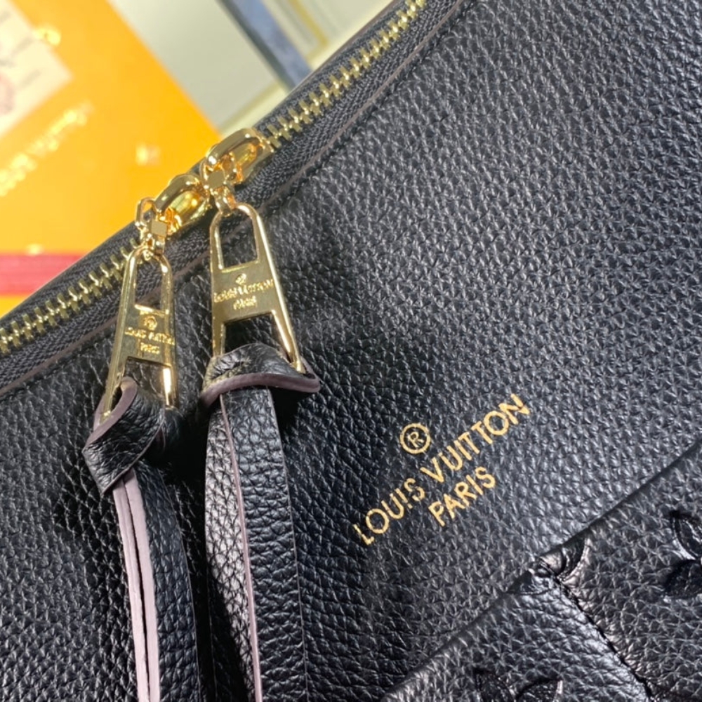 Louis Vuitton Maida Hobo Bag Black 32Cm M45522 - Image 6