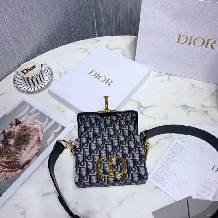 Alternative view of DIOR 30 MONTAIGNE BOX BLUE DIOR OBLIQUE JACQUARD 17CM M9204UTZQ M928