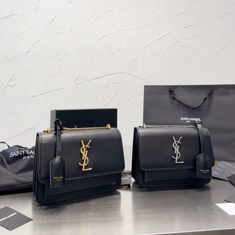 Alternative view of SAINT LAURENT SUNSET MEDIUM IN SMOOTH LEATHER BLACK 20CM 442906D420N1000