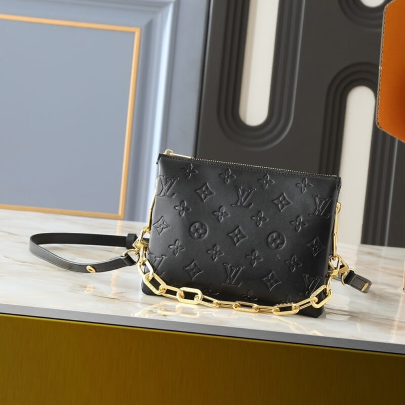 Alternative view of LOUIS VUITTON COUSSIN BB BLACK 21CM M21259