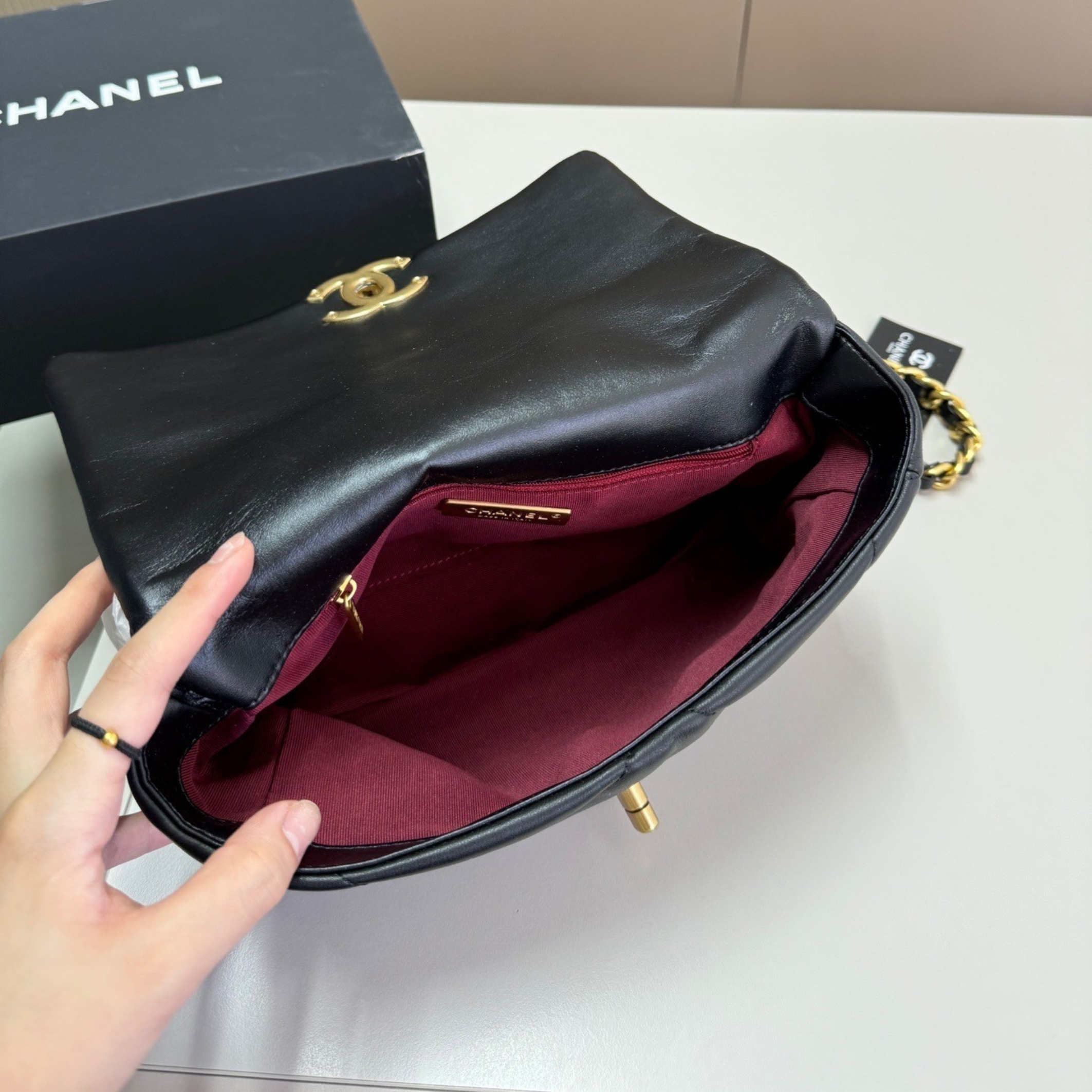 Chanel 19 Handbag Shiny Gold And Silver Tone Black 26Cm AS1160 B04852 94305 - Image 2