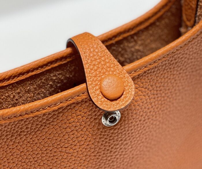 Alternative view of HERMES EVELYNE 16 AMAZONE ORANGE BAG 16CM