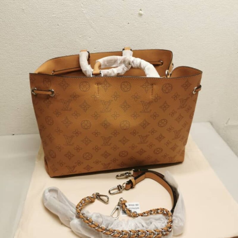 Alternative view of LOUIS VUITTON BELLA TOTE MAHINA ARIZONA BROWN 32CM M59655