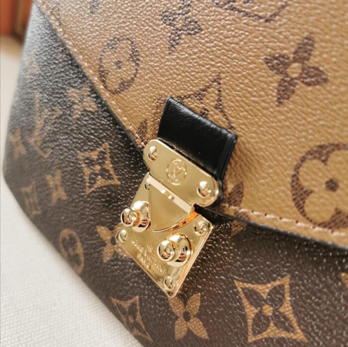 Alternative view of LOUIS VUITTON POCHETTE MÉTIS M44876