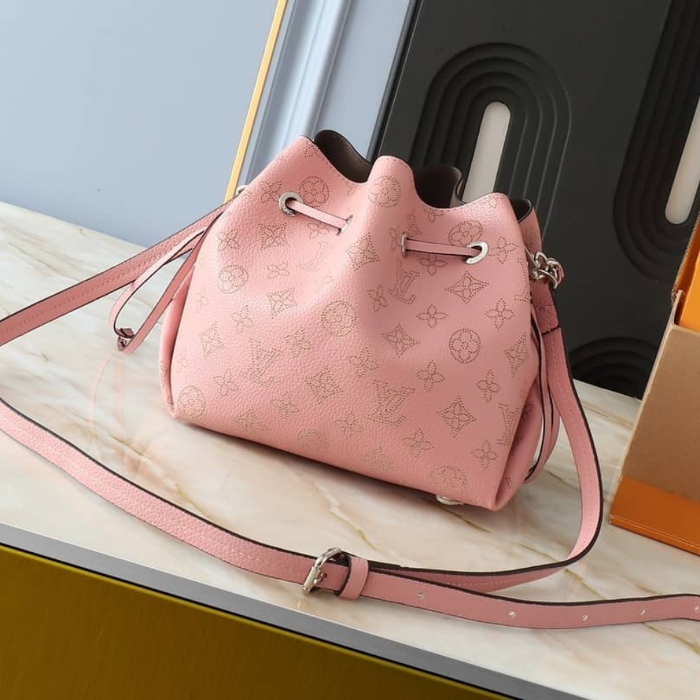 LOUIS VUITTON BELLA MAHINA MAGNOLIA PINK 22CM M57068 - Image 4