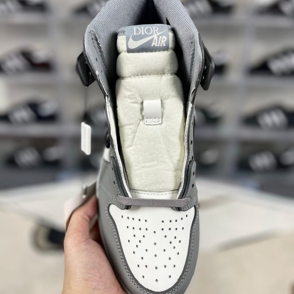 Nike Air Jordan 1 High OG x Dior White Wolf Grey CN8607 002 - Image 5