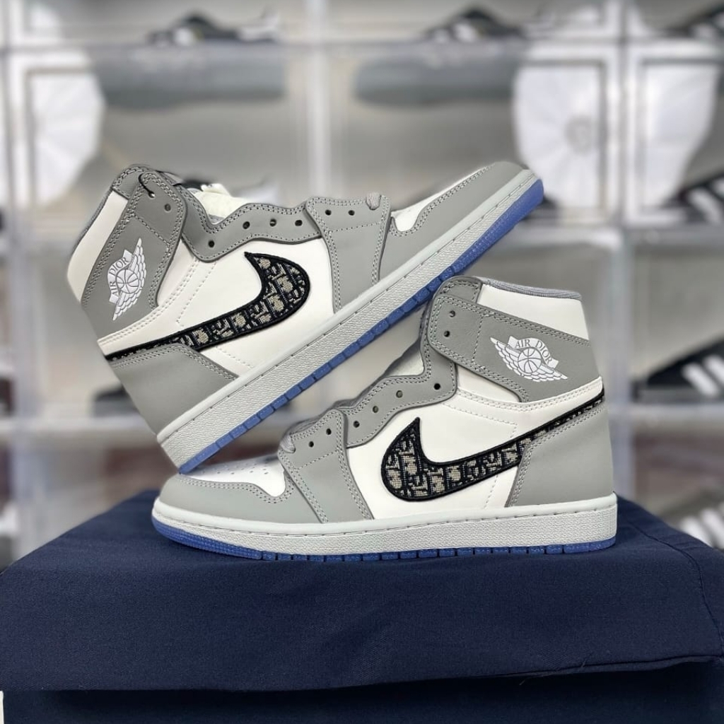 Nike Air Jordan 1 High OG x Dior White Wolf Grey CN8607 002 - Image 10