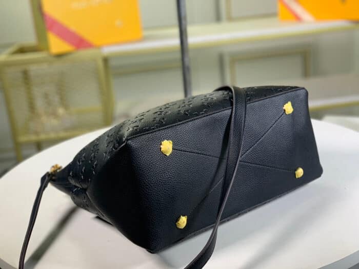Alternative view of LOUIS VUITTON MAIDA HOBO BAG BLACK M45522