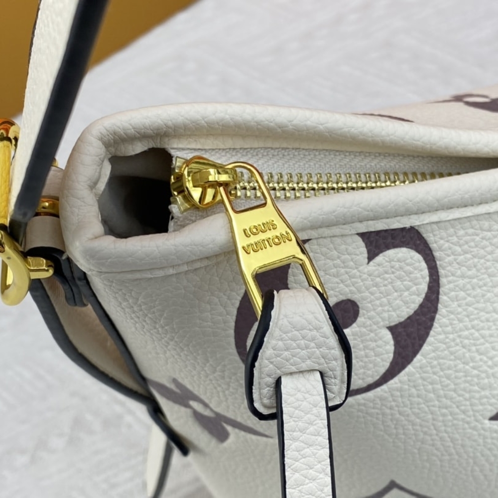 Louis Vuitton Carryall PM Bicolor Monogram Empreinte White Purple 29Cm - Image 5
