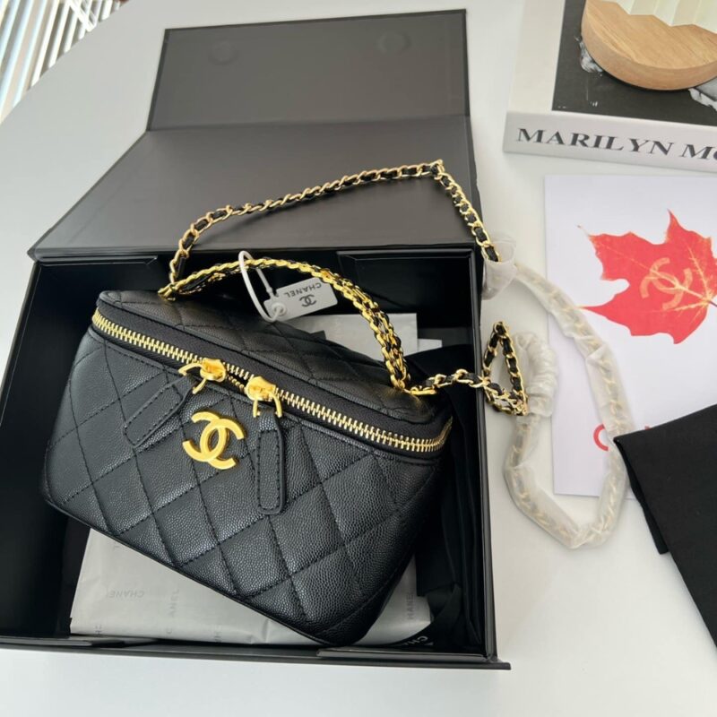Alternative view of CHANEL TOP HANDLE LONG VANITY CASE WITH CHAIN BLACK 17CM