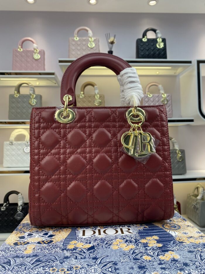 Alternative view of DIOR MEDIUM LADY CHERRY RED PATENT CANNAGE M0565OWCB_M323 24CM
