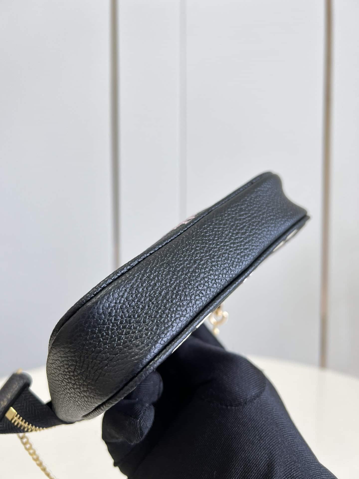 LOUIS VUITTON MINI POCHETTE ACCESSOIRES PINK M81140 - Image 4