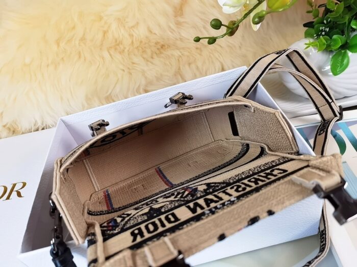 Alternative view of DIOR SMALL CAMP BEIGE JUTE CANVAS EMBROIDERED WITH UNION MOTIF M1241BRUW_M918 23CM