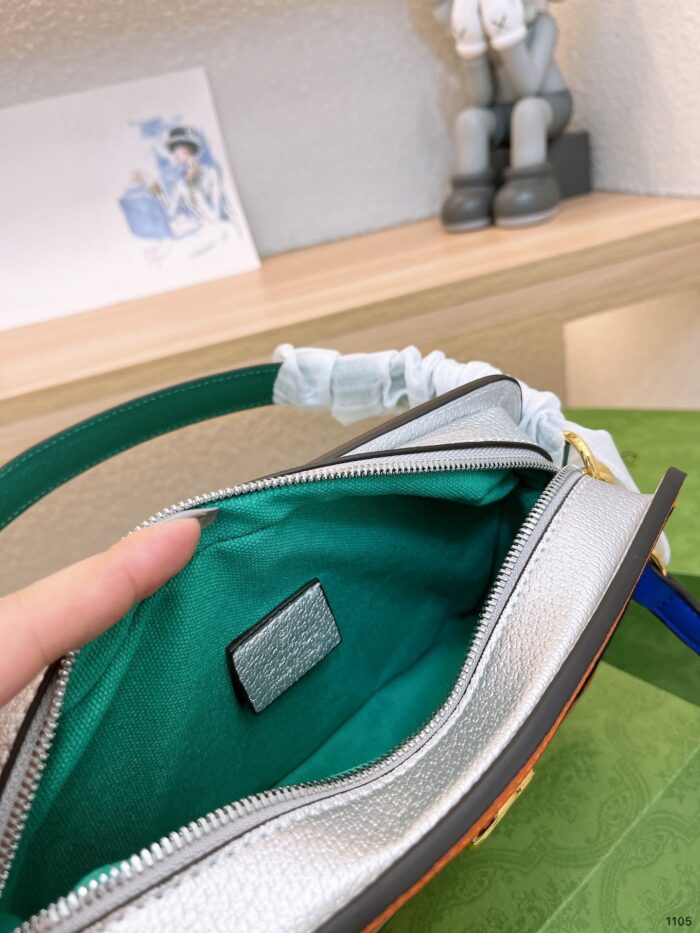 Alternative view of GUCCI GOOD GAME SHOULDER BAG 24CM 720535 AAA6I 8143