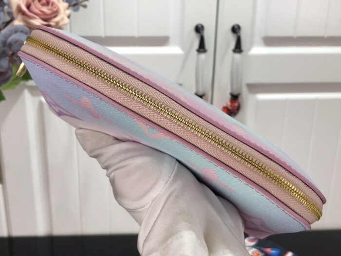 Alternative view of LOUIS VUITTON POCHETTE COSMETIQUE M59944