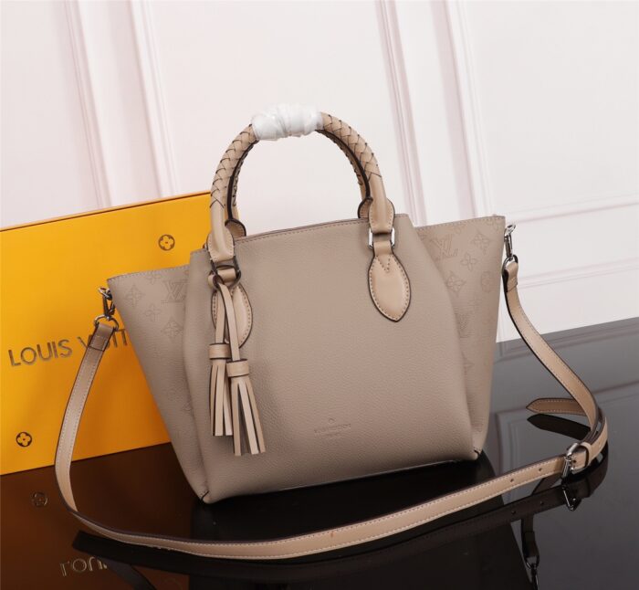 Alternative view of LOUIS VUITTON HAUMEA BEIGE M55031