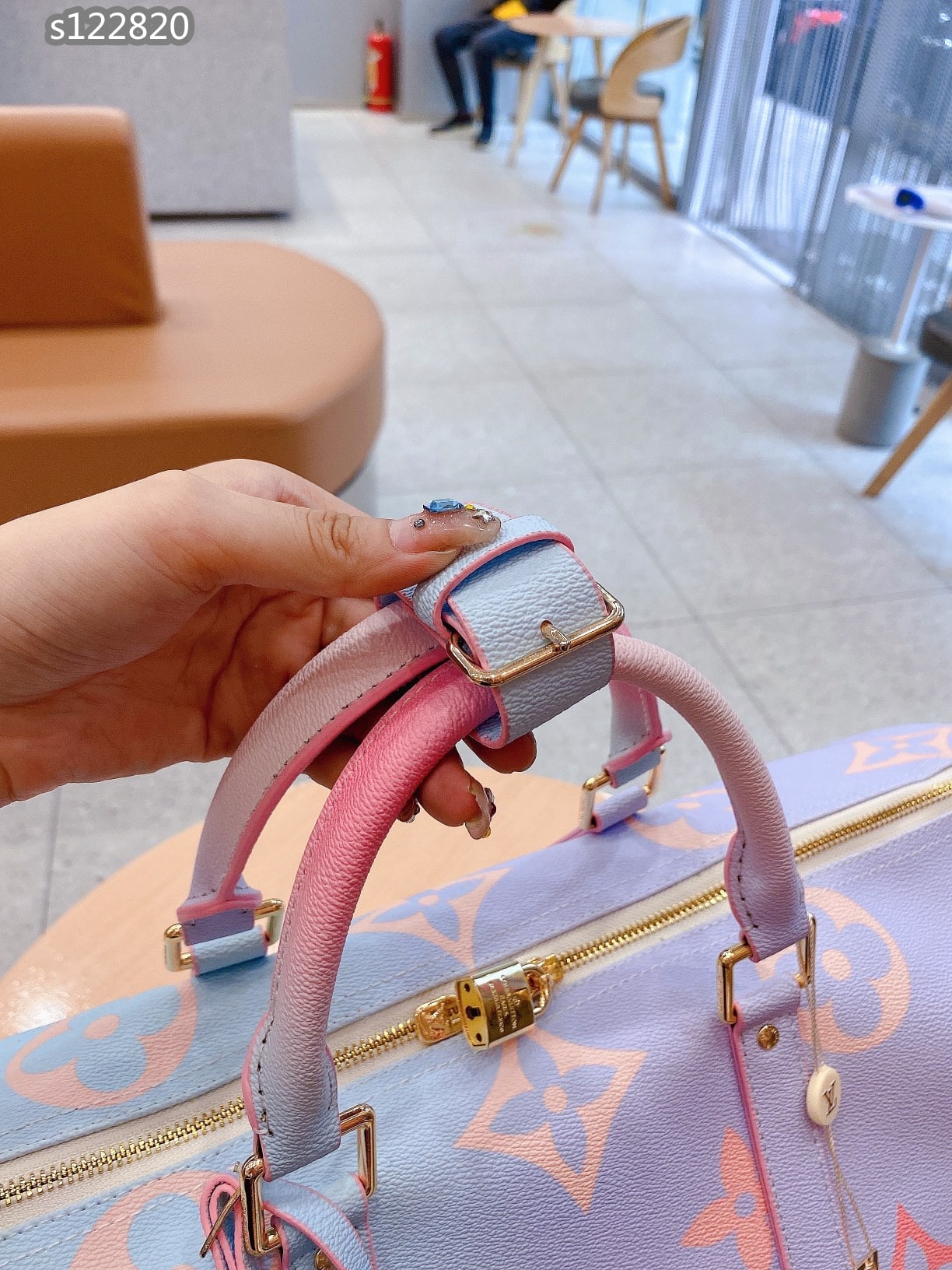 LOUIS VUITTON KEEPALL SUNRISE PASTEL 50CM M59943 - Image 4