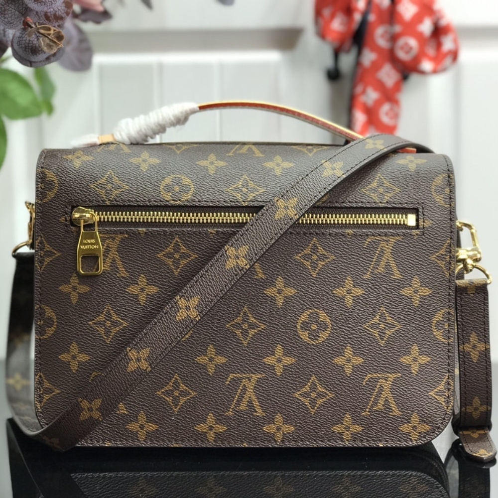 Louis Vuitton Monogram Canvas Pochette Métis 25Cm M44875 - Image 7