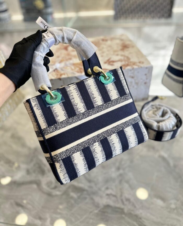 Alternative view of DIOR LADY D LITE CANVAS BAG 24CM