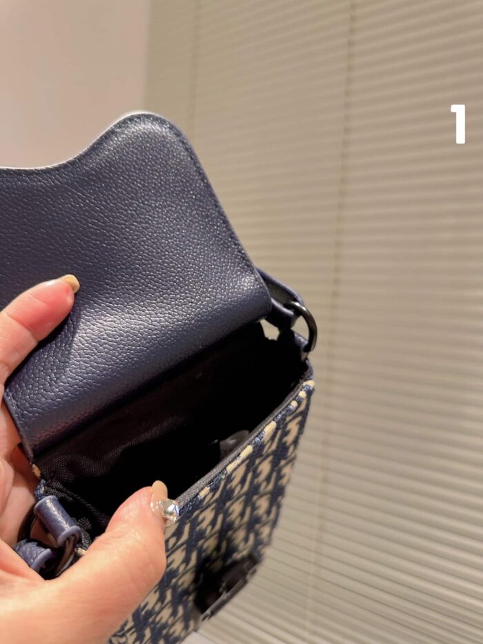 Alternative view of DIOR SADDLE VERTICAL POUCH WITH STRAP OBLIQUE JACQUARD AND DARK BLUE GRAINED CALFSKIN 11CM 2ADCA446YKS H27E