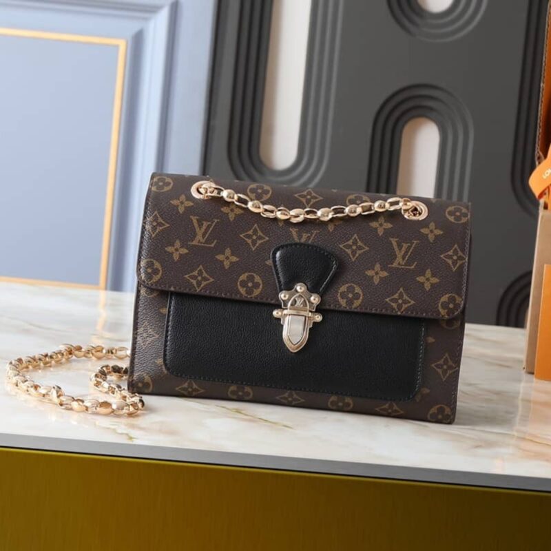 Alternative view of Louis Vuitton Victoire Monogram Canvas Noir Black 27Cm M41730