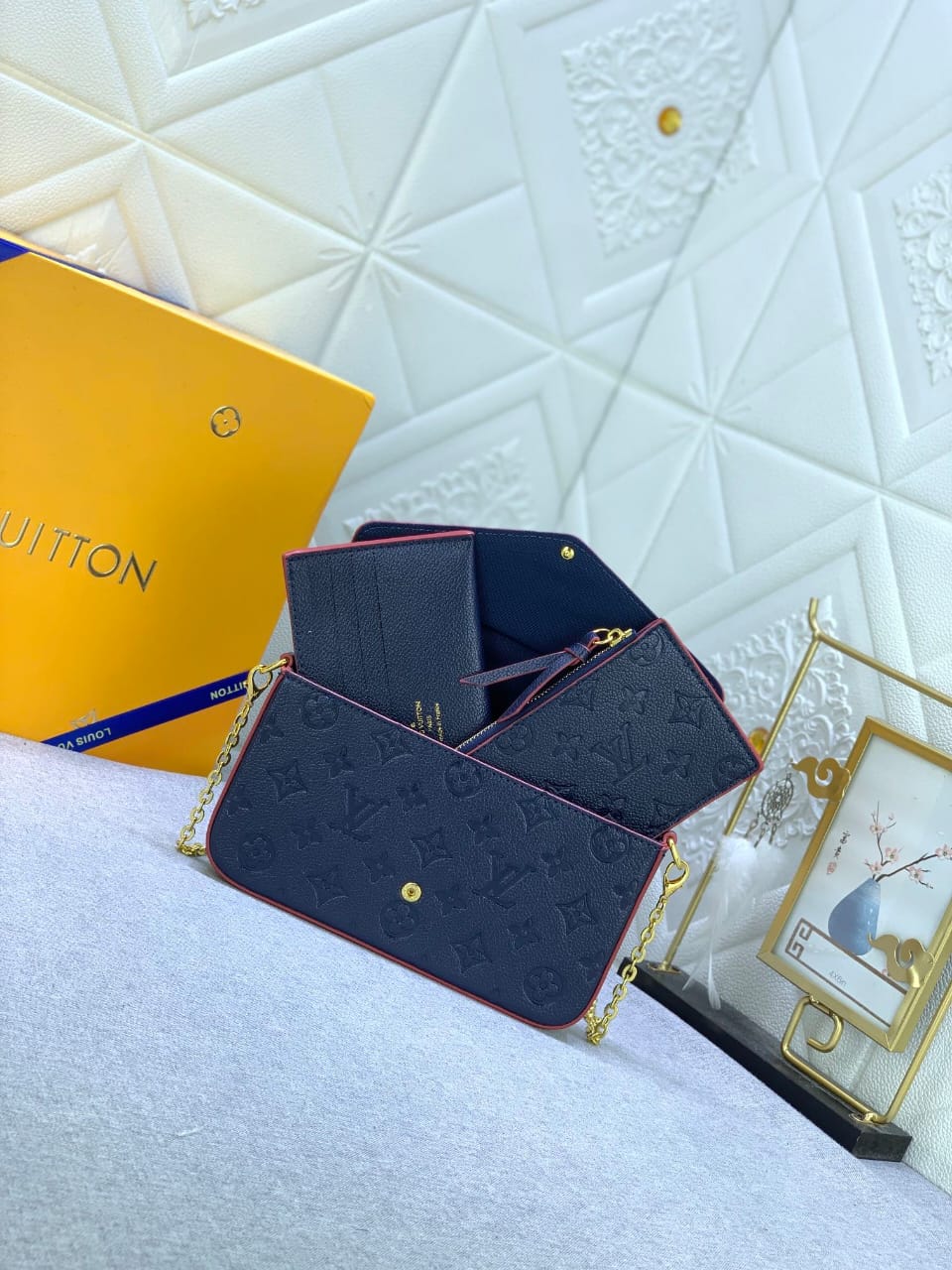 LOUIS VUITTON FÉLICIE POCHETTE NAVY BLUE M64099 - Image 5