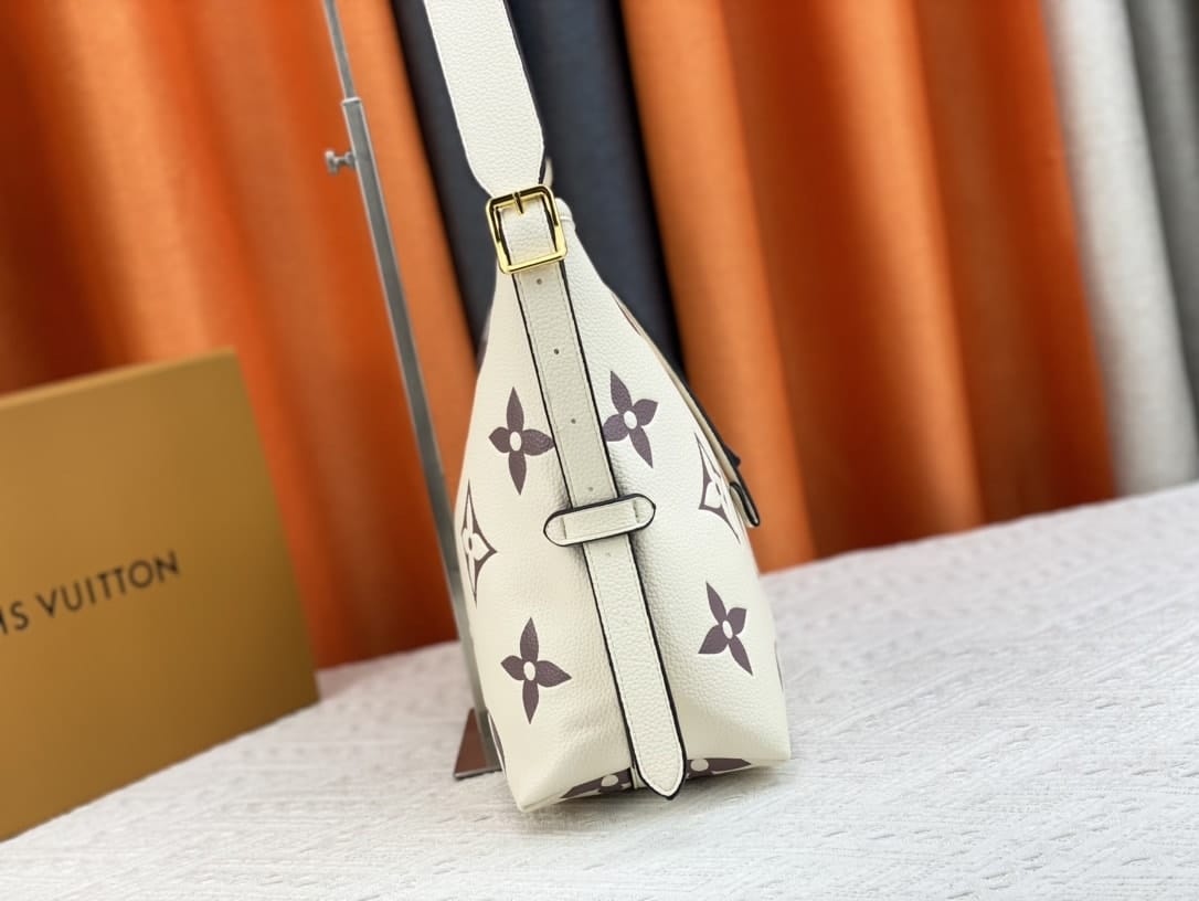 LOUIS VUITTON CARRYALL PM WHITE 29CM M46298 - Image 3