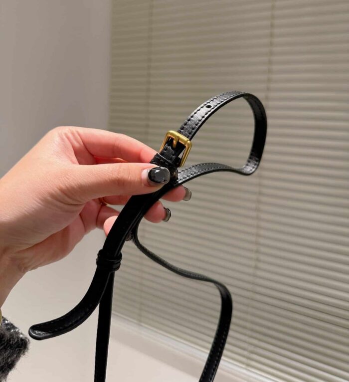 Alternative view of SAINT LAURENT LE 5 A 7 MINI VERTICAL BAG BLACK 18CM