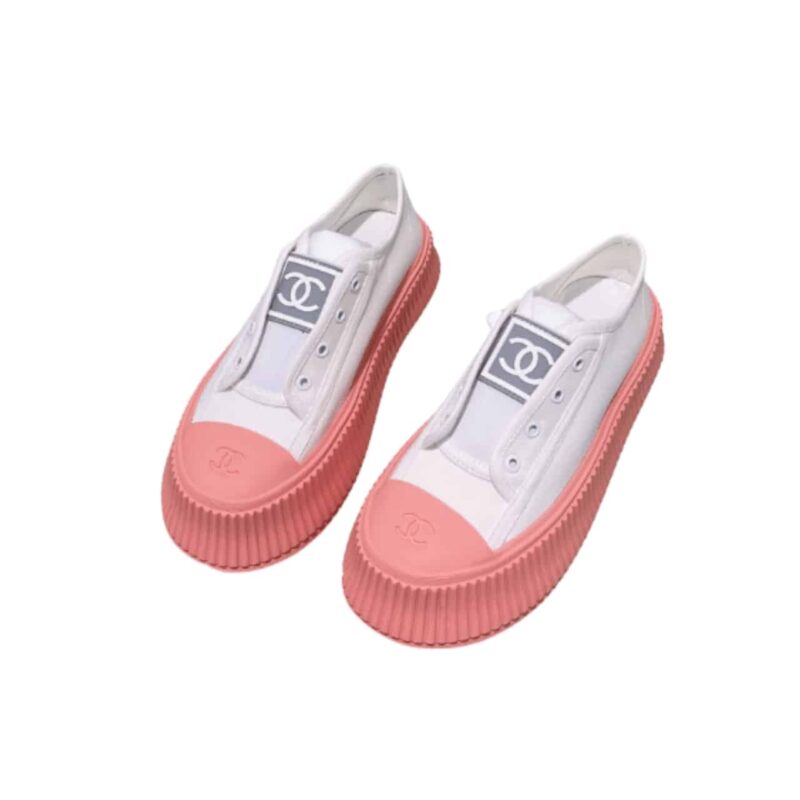 CHANEL CC CAP TOE SNEAKER WHITE AND PINK