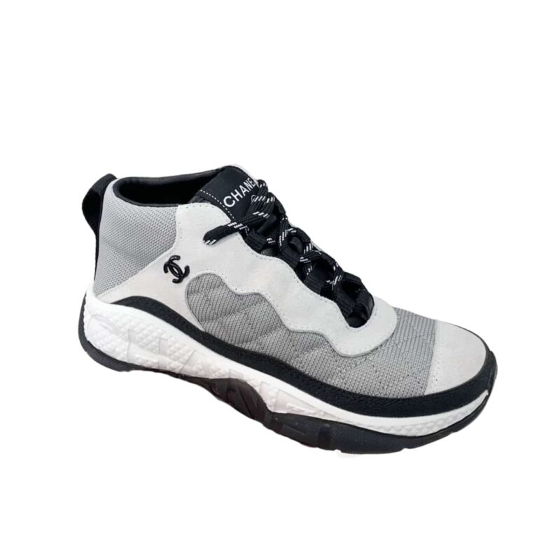 CHANEL LOW TOP TRAINER CC SNEAKERS WHITE AND GRAY