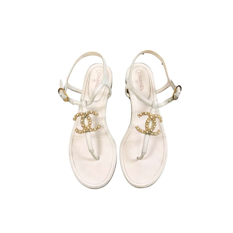 CHANEL GOLD PEARL CC LOGO THONG SANDALS WHITE
