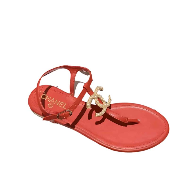 CHANEL GOLD PEARL CC LOGO THONG SANDALS RED