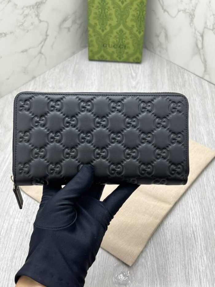 Alternative view of GUCCI GG SIGNATURE ZIP WALLET BLACK 19CM 625558 1W3AN 1000