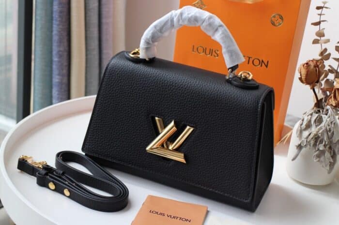 Alternative view of LOUIS VUITTON TWIST ONE HANDLE PM 25CM BLACK M57093