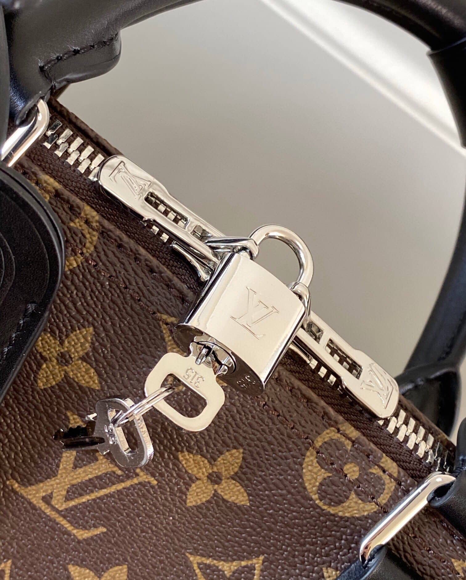 LOUIS VUITTON KEEPALL BANDOULIÈRE 55 MONOGRAM MACASSAR M56714 - Image 7