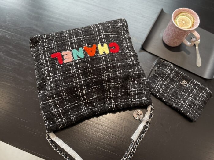 Alternative view of CHANEL WOMEN'S HANDBAG BLACK 30CM AS3261 B09562 NK815