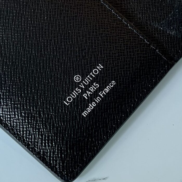 Alternative view of Louis Vuitton Medium Wallet 14cm Black