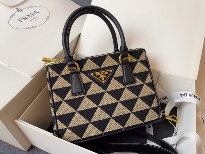 Alternative view of PRADA GALLERIA MINI BAG IN EMBROIDERED JACQUARD BLACK AND BEIGE 20CM 1BA906 2FKL F0Y30 V XOM