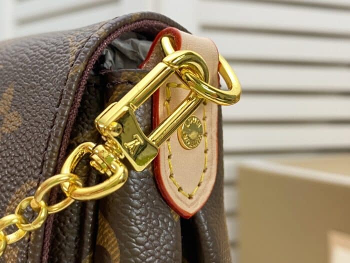 Alternative view of LOUIS VUITTON WOMEN'S FAVORITE MM MONOGRAM 24CM