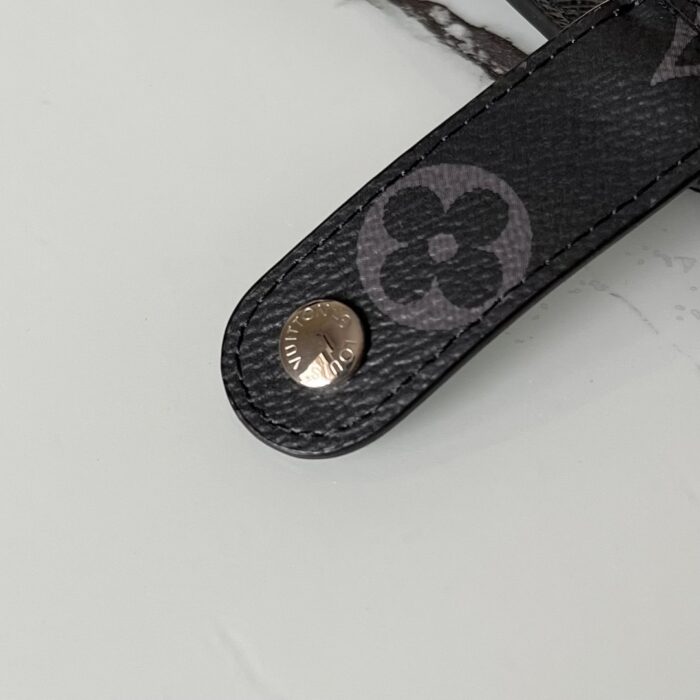 Alternative view of Louis Vuitton Flower Monogram 14cm Black