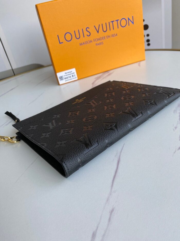 Alternative view of LOUIS VUITTON DAILY BLACK POUCH 23CM M62937