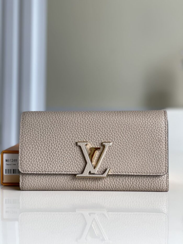Alternative view of LOUIS VUITTON CAPUCINES WALLET GALET M61248