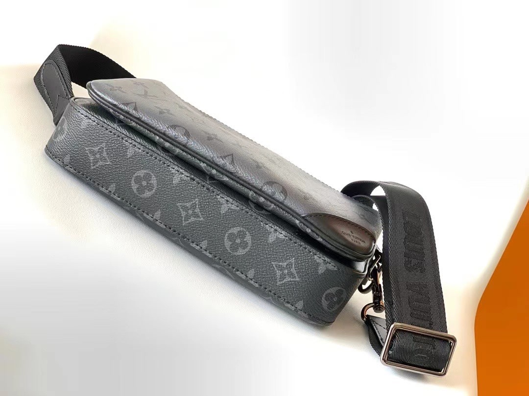 LOUIS VUITTON TRIO MESSENGER BAG 24CM M69443 - Image 4