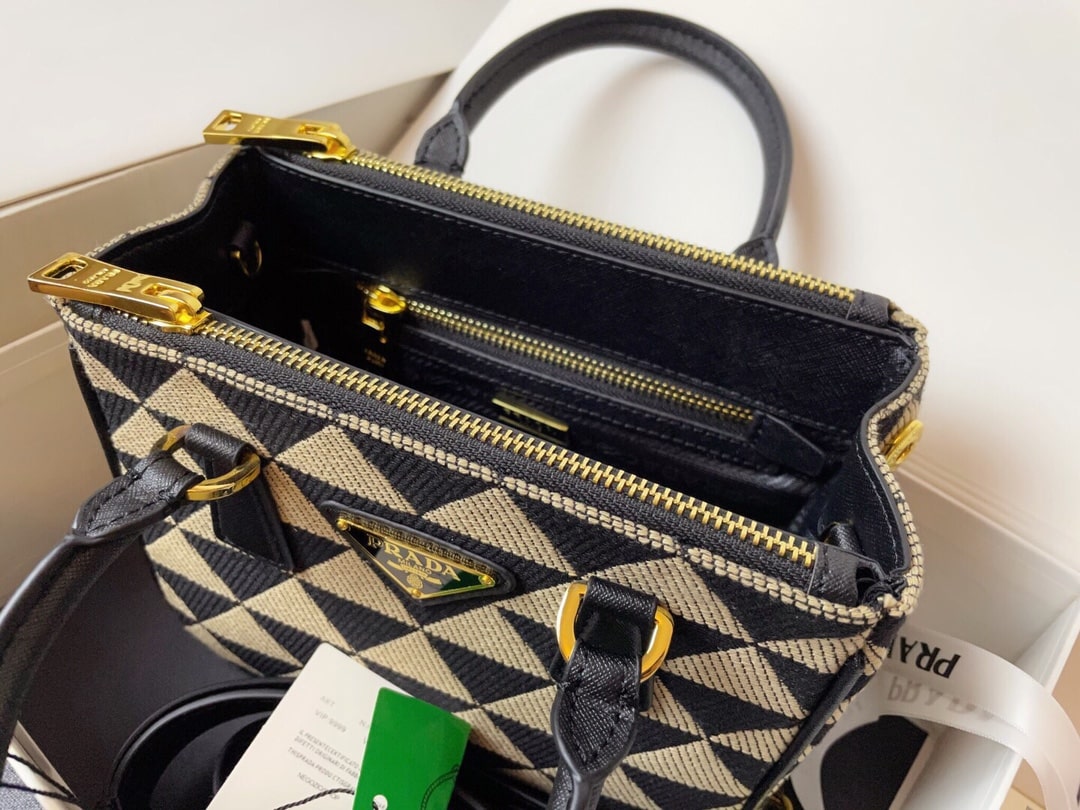 PRADA GALLERIA MINI BAG IN EMBROIDERED JACQUARD BLACK AND BEIGE 20CM 1BA906 2FKL F0Y30 V XOM - Image 8