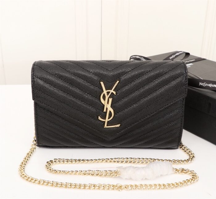 Alternative view of SAINT LAURENT CLASSIC CASSANDRE CHAIN WALLET IN GRAIN DE POUDRE BLACK GOLD 22CM 377828BOW011000