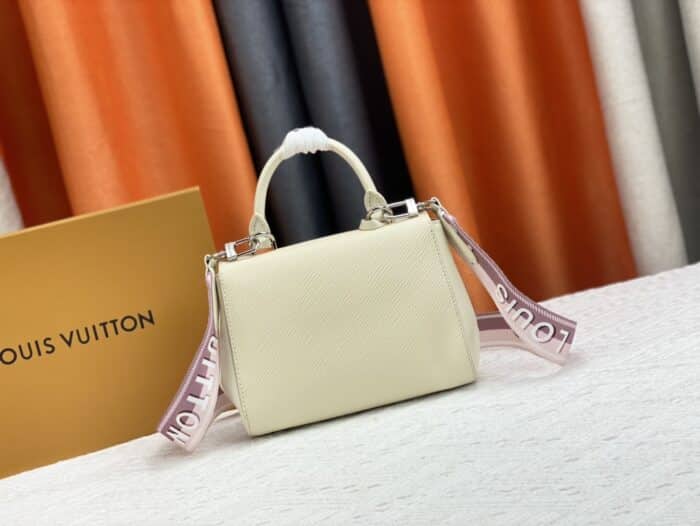 Alternative view of LOUIS VUITTON CLUNY MINI CREAM M58928